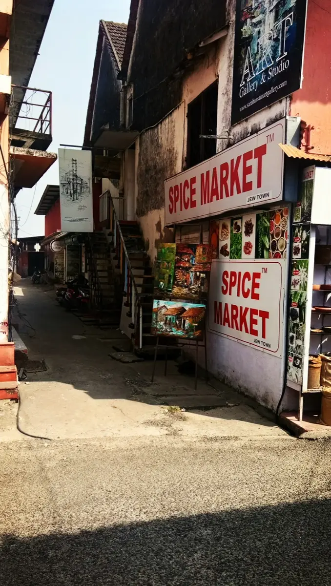 Spice & antique walk, Bazaar Road — things to do in Fort Kochi