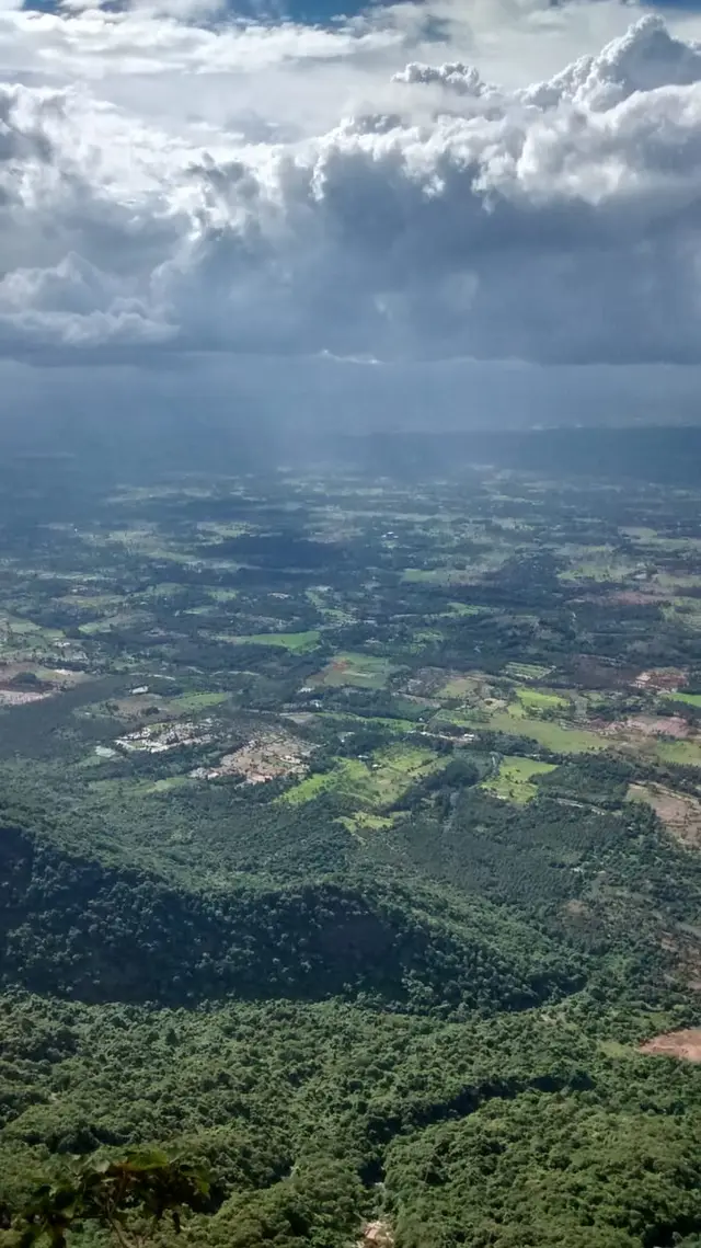 Seetharkundu viewpoint, Nelliyampathy