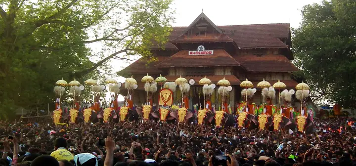 Thrissur Pooram, Thrissur