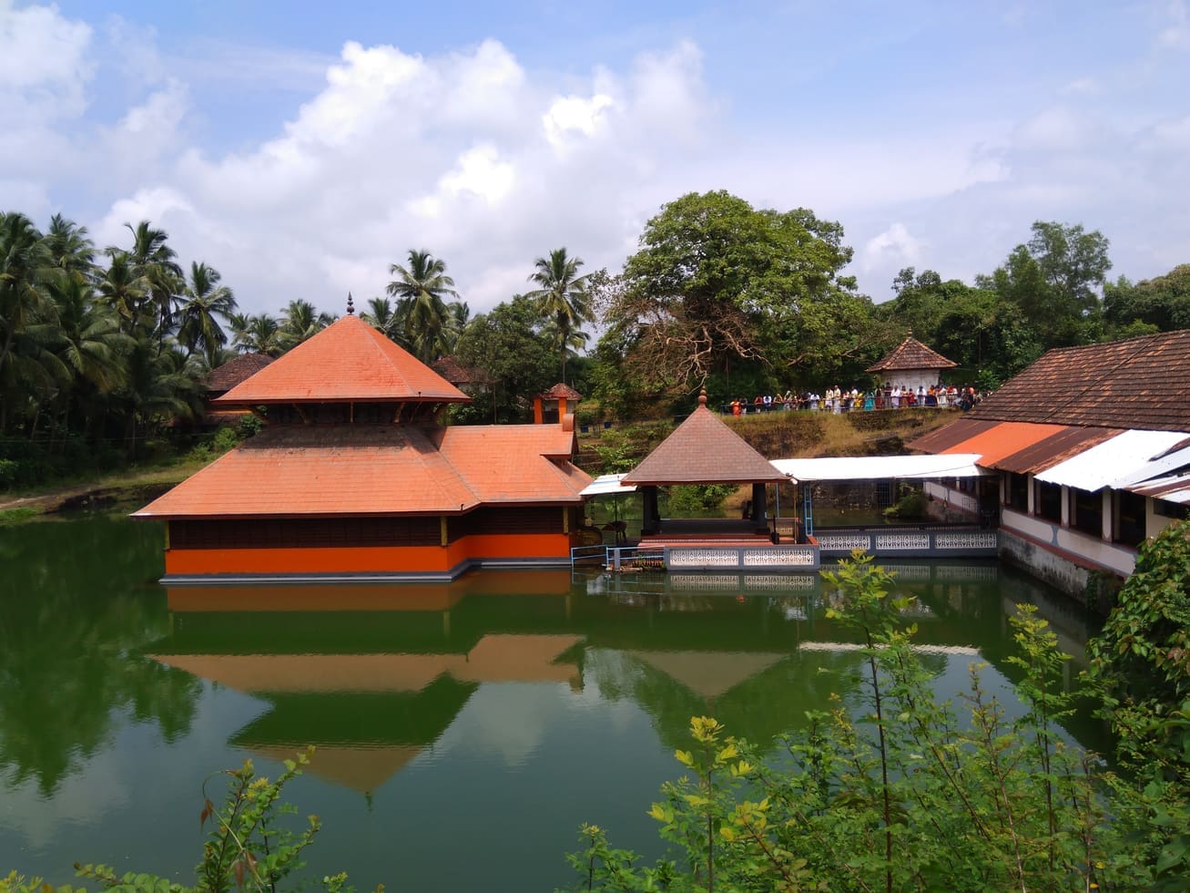 Ananthapura Lake Temple — Temple in Kumbla and Ananthapura